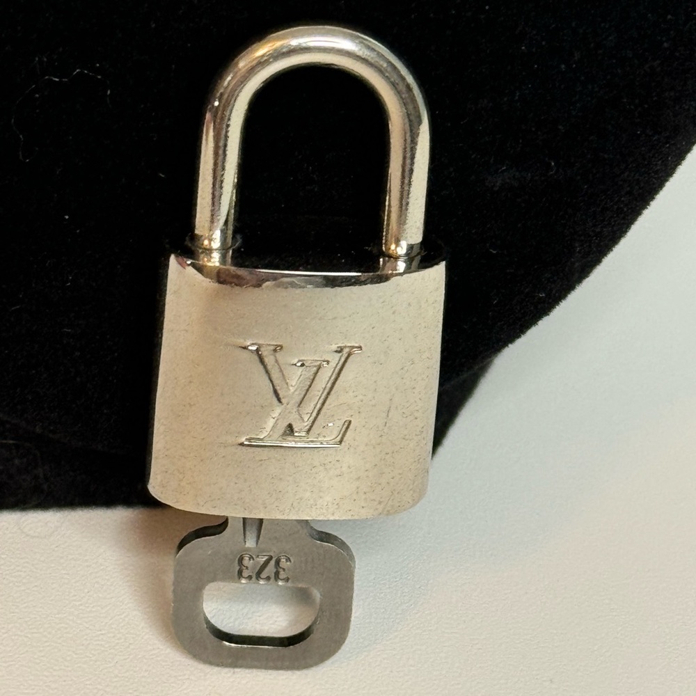 SOLD! LOUIS VUITTON Silver Lock & Key #323 - Picture 1 of 5
